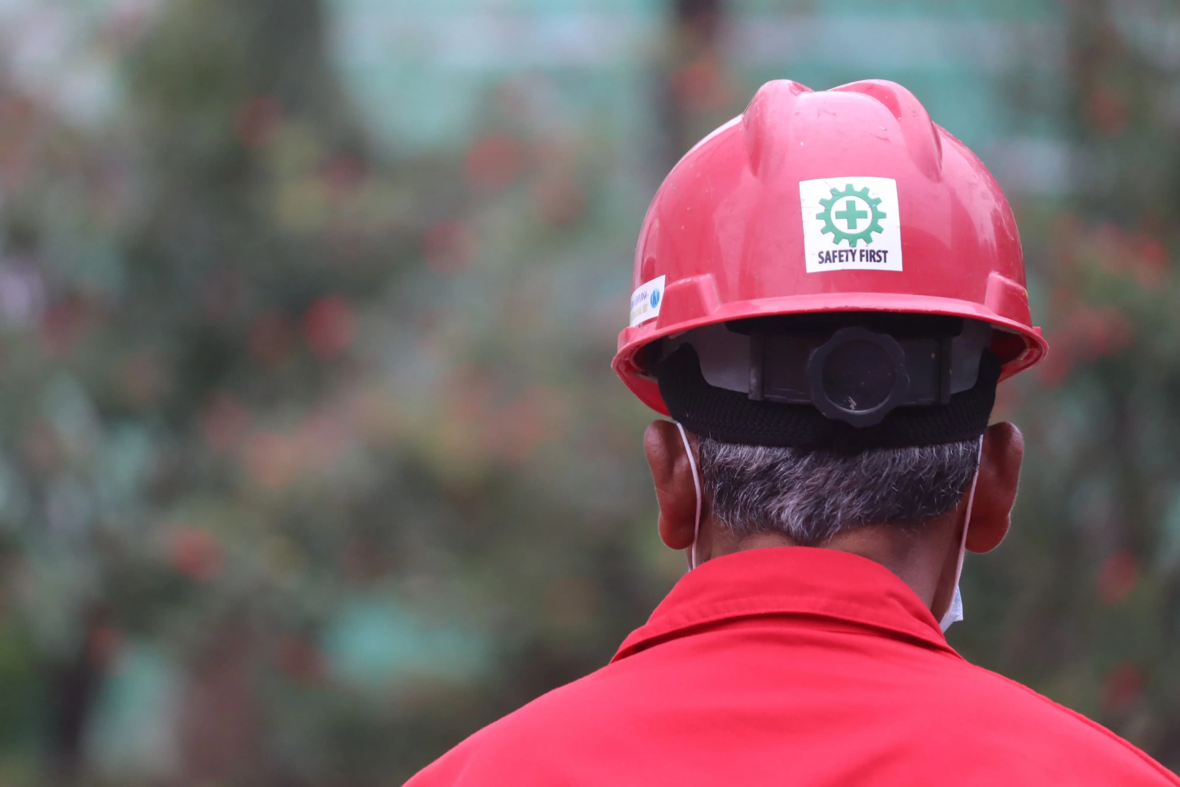 Casco de alta visibilidad en Barcelona